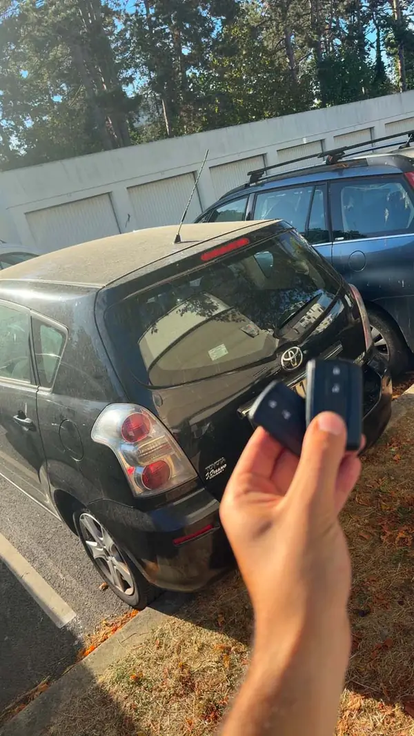 Clé de voiture perdue à Servon, serrurier automobile expert pour ouvrir votre portière